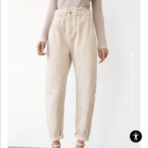Zara cream paperbag jeans - size 2!